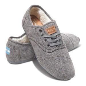 Toms Herringbone Cordones NWT
