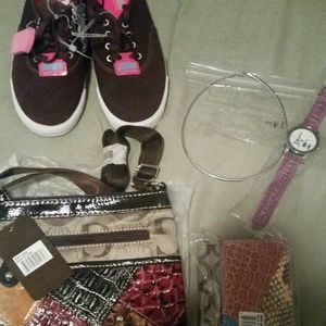 Bundle 5 ?sun glases $10 with purchase original.