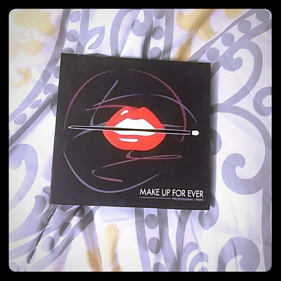 Makeup Forever Artist Palette