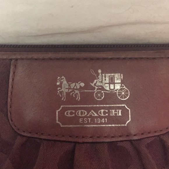 COACH WRISTLET IN PURPLE - Picture 2 of 4