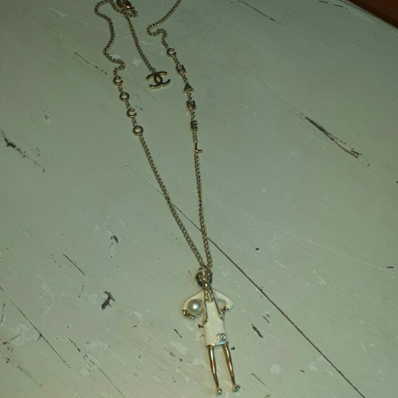 Authentic CHANEL Necklace Super Rare! - Picture 4 of 4