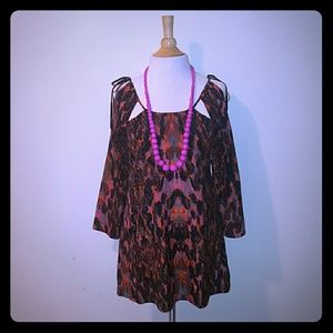 Beautiful Marciano colorful dress!!