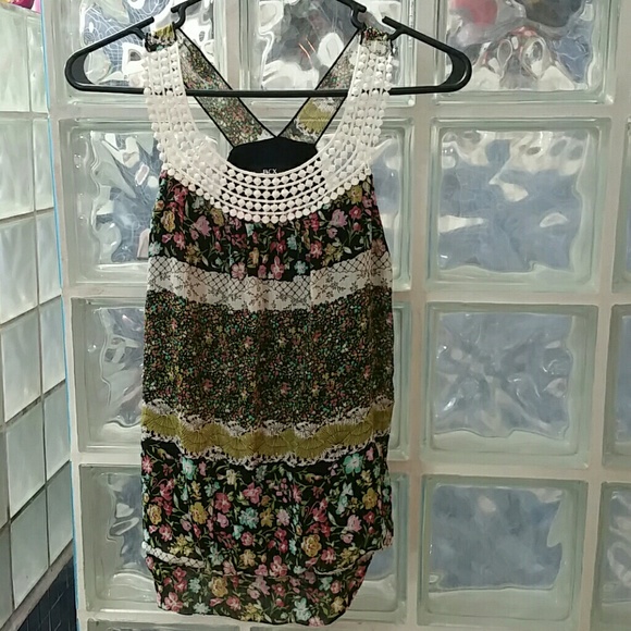 🌺Dressy Tank Top🌺