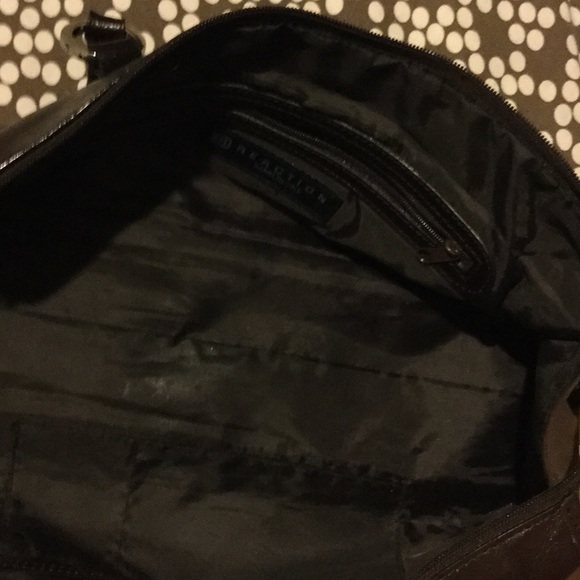 Kenneth Cole Reaction Handbag - Picture 3 of 4