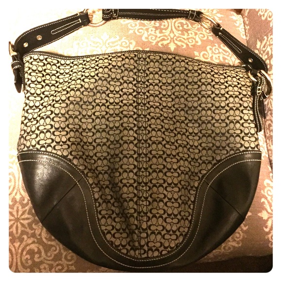 Authentic Coach Signature Large hobo