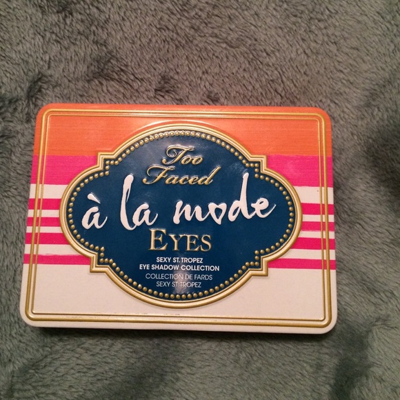 Too Faced a la mode Palette