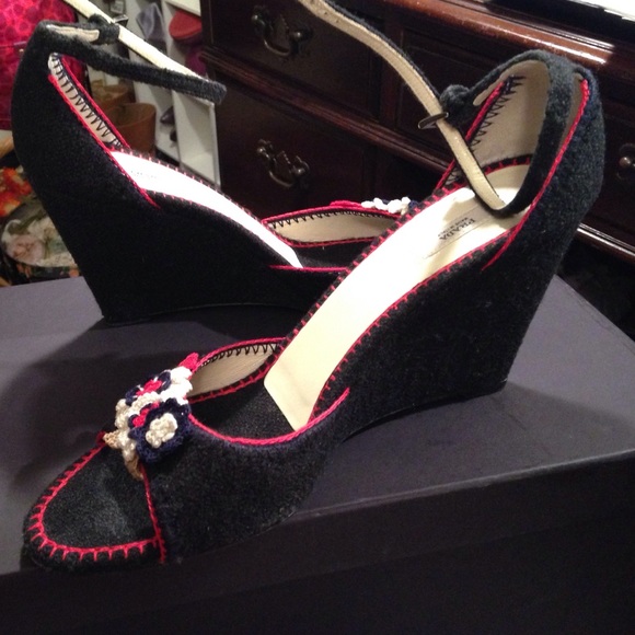 Prada size 40  shoes