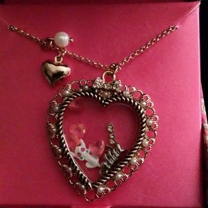 Authentic Betsey Johnson necklace NWT