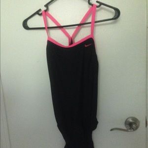 Nike sports swimming one piece bathing suit