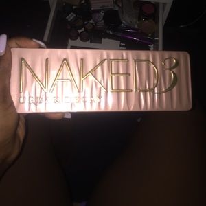 Naked 3 palette