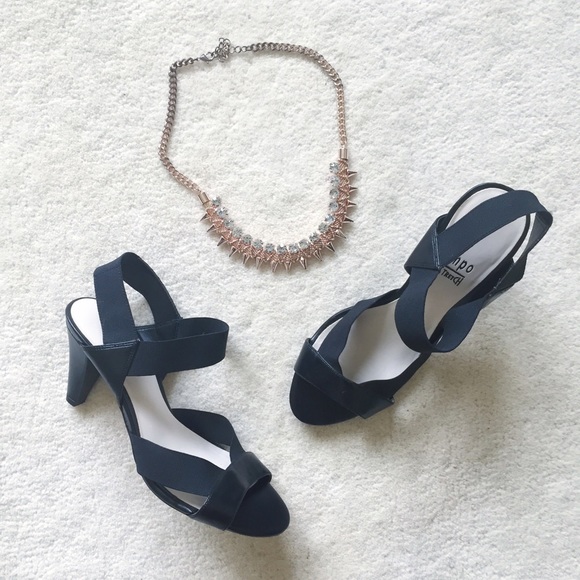 Impo stretch bandage kitten heels