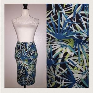 🎉😊Tropical print Skirt.