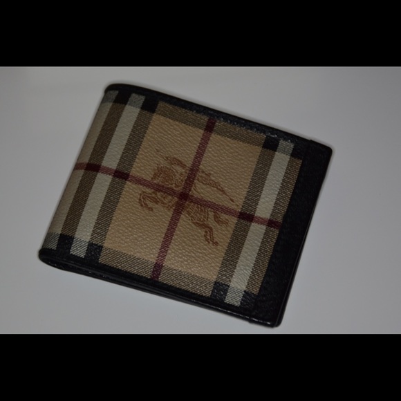 Burberry wallet