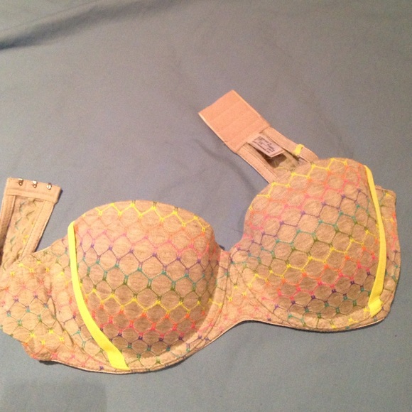 Grey with Neon strap Push-up bra