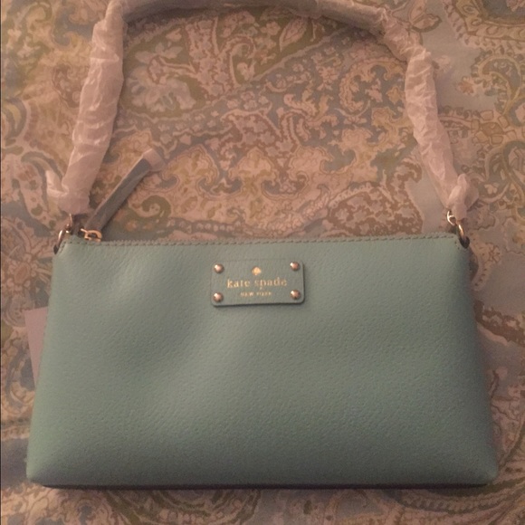 kate spade Handbags - Brand new Kate spade Byrd robin egg purse