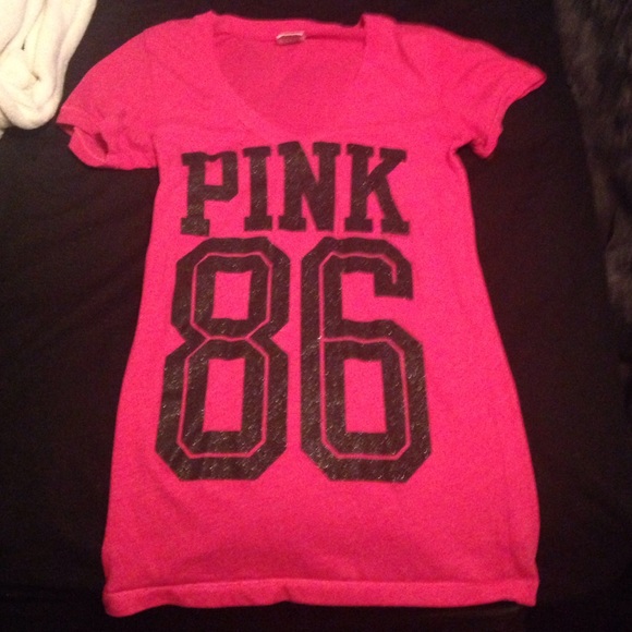 Brand new VS shirt