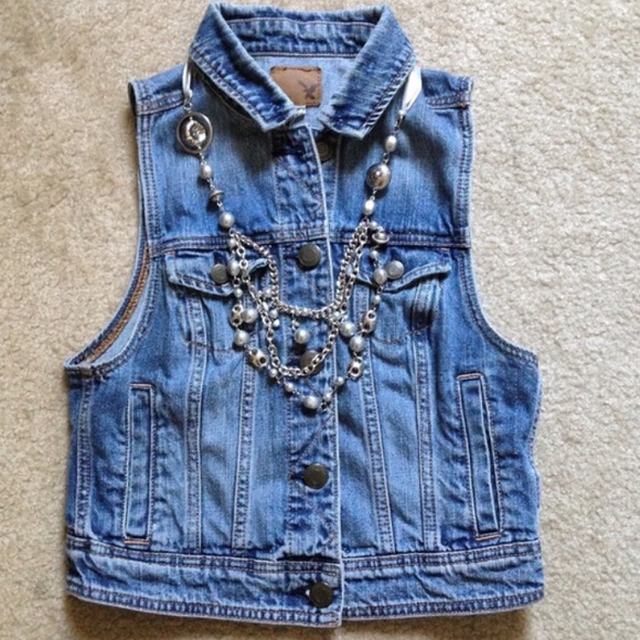 RESERVED!!! AE Denim Vest