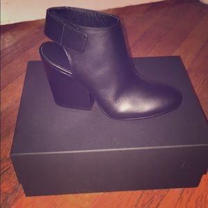 Vince Ingrid sling back booties BRAND NEW in box