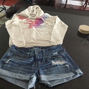 Shorts and sweatshirt