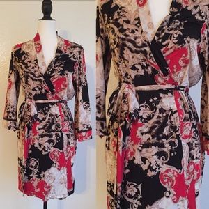 🎉😊Printed Wrap Dress!