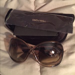 Authentic Tom ford Whitney sunglasses!