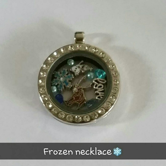 Frozen themed Living Memory Locket