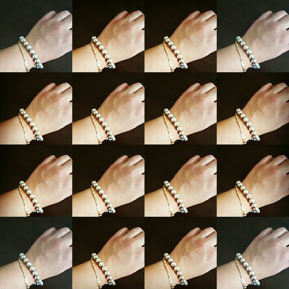 Tiffany & CO bracelet No longer available - Picture 3 of 3