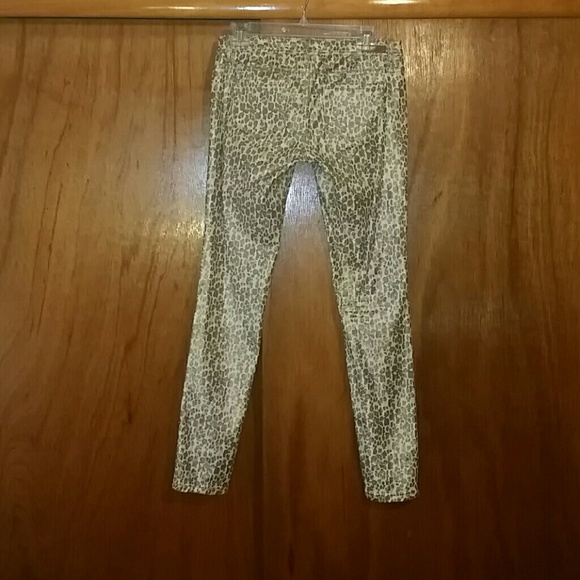 PANTS - Picture 3 of 4