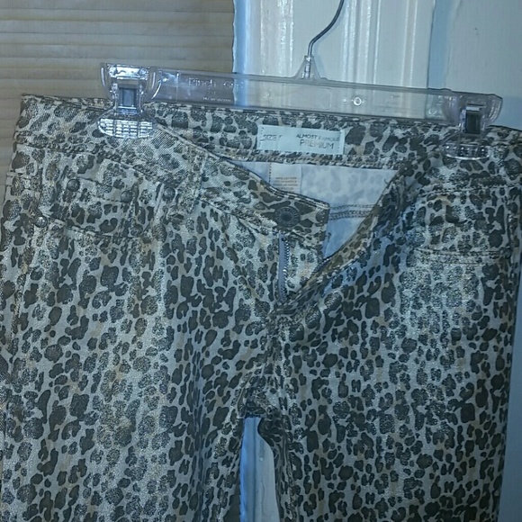 PANTS - Picture 4 of 4