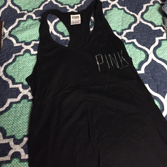 Black VS PINK workout top