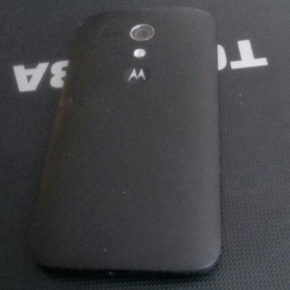 Moto G - Picture 2 of 2