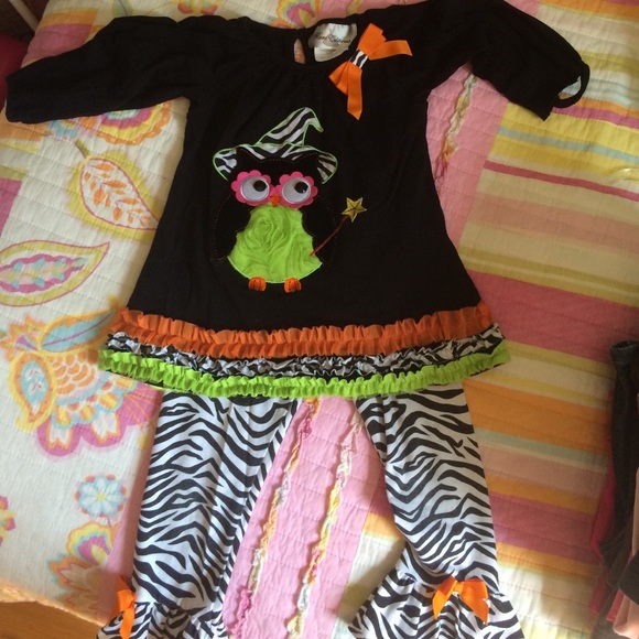 ✅ Sold Halloween outfit