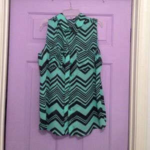 Chevron Top