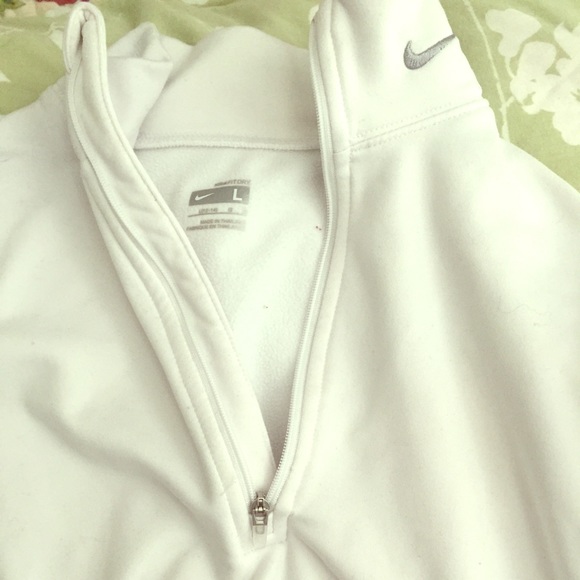 Nike pullover