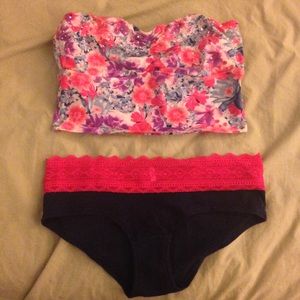 HALF OFF!!! VS PINK Bandeau & Underwear Sz S