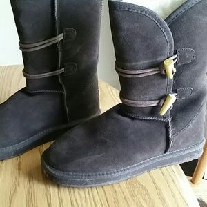 Ukala boots