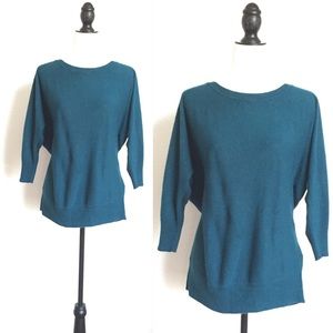 🎉😊Peacock Blue Sweater!