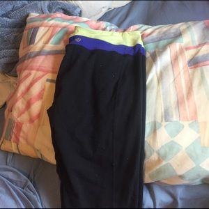 Lulu lemon yoga pants