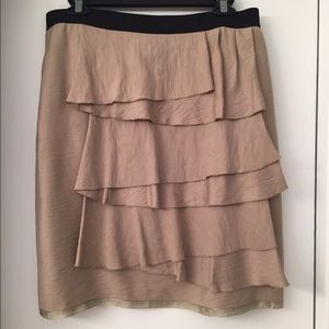 BCBG ruffle detail skirt