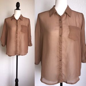 🎉😊Tan Sheer Blouse!