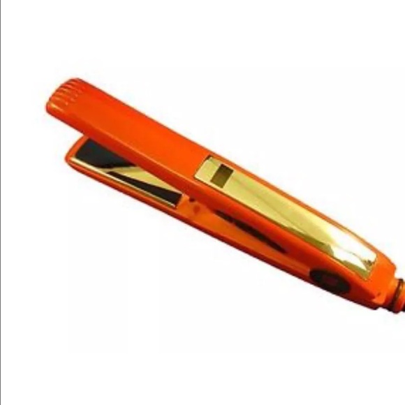 Chi titanium flat iron