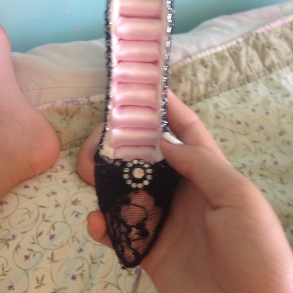 Ring holder! - Picture 2 of 2