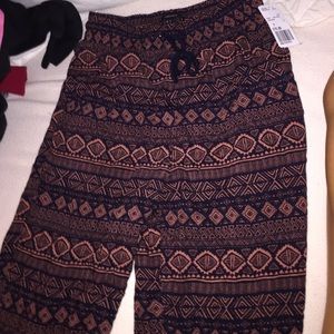 Jogger pants from forever21 NWT