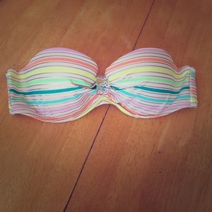 32B VS Bathing suit top