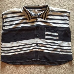 ✨ NWT Boxy Sleeveless Striped Crop Top, Forever 21