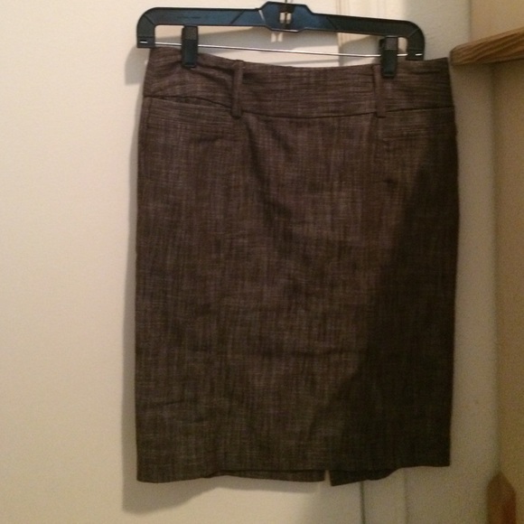 Brown business skirt