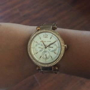 Michael Kors rose gold watch