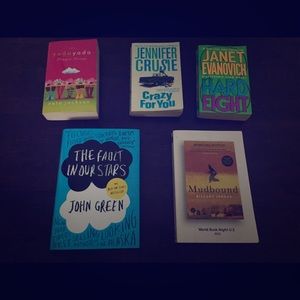 BOOK BUNDLE GREAT CONDITION 5 BOOKS