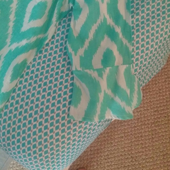 Tunic - Picture 3 of 4