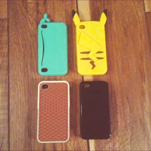 4 LIKE NEW iPhone 4/4s Cases!